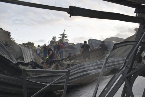 У нападу на Крематорск најмање девет погинулих (ФОТО)