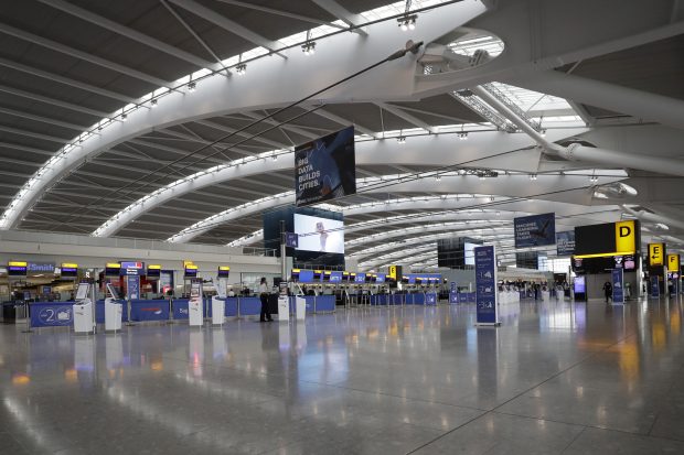 Британија: Паркинг на аеродромима Хитроу и Гетвик међу најскупљима на свету