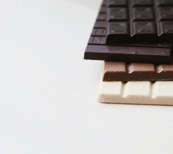Црна или бела – која чоколада је здравија?