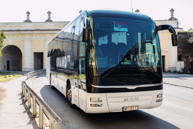 Појачане контроле аутобуса који превозе туристе