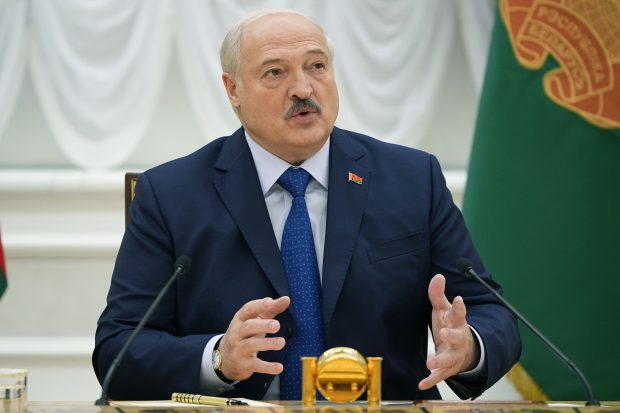 Лукашенко потписао закон о заједничким центрима за борбену обуку са Русијом