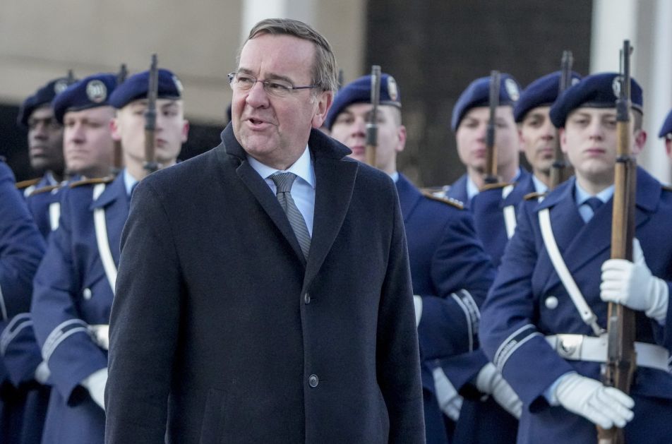 Немачки министар одбране отказао посету Ираку због безбедносних разлога