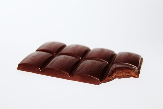 Да ли знате који супер процеси се дешавају у нашем телу када једемо чоколаду?