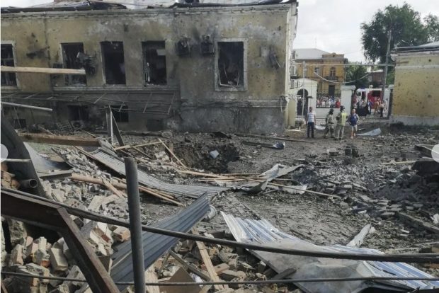 У ваздушном нападу на Орехово погинуо полицајац, експлозије у Кривом Рогу