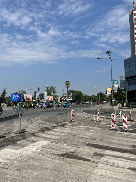 Од данас радови у зони раскрснице Булевара ослобођења и Булевара Јаше Томића – измењен режим саобраћаја