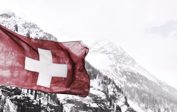Све више Швајцараца одбија да плати порез