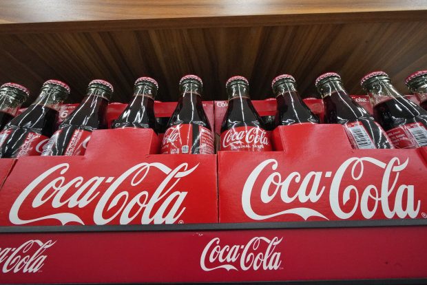 Поднета тужба против Кока-Коле, Нестлеа и Данонеа због лажних еколошких тврдњи
