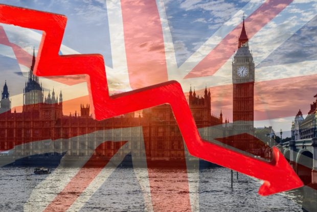 Велика Британија: Рецесија, незауздана инфлација и штрајкови