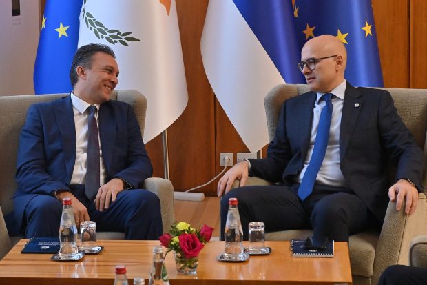Одржан састанак министара одбране Србије и Кипра