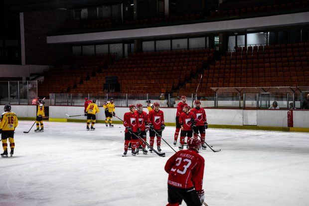 Хокејаши Војводине вечерас дочекују Звезду у Леденој дворани, улаз бесплатан