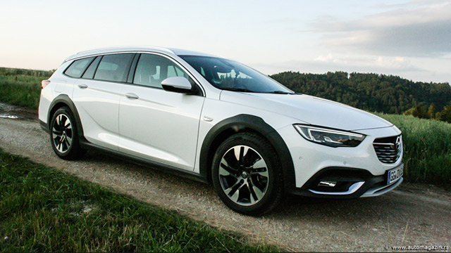 05.11.2019 ::: Test: Opel Insignia Country Tourer 2.0 CDTI 8A 4x4 - Porodično blago