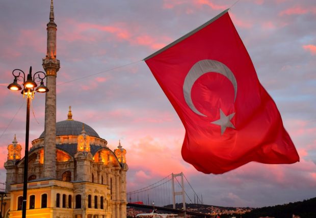 Турска ове године уштедела 1,83 милијарде евра због повећаног увоза руске нафте