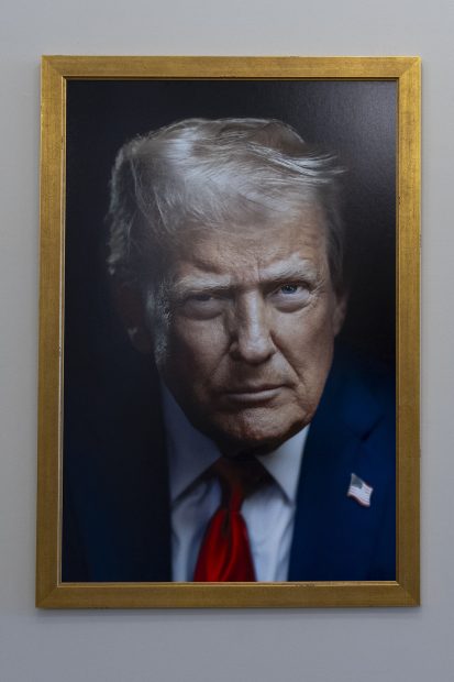 Трамп: Оном ко се придружи антиамеричкој политици БРИКС-а, додатна царина од 10 одсто