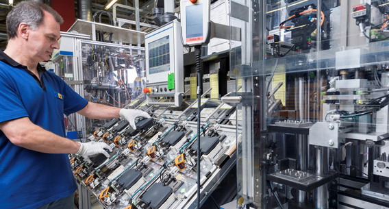 100.000 ljudi u nemačkoj automobilskoj industriji ostaje bez posla?