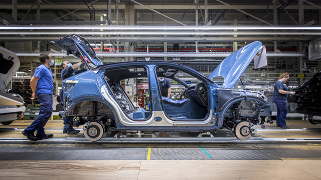 11.10.2021 ::: Volvo Cars počinje sa proizvodnjom C40 Recharge u Gentu u Belgiji