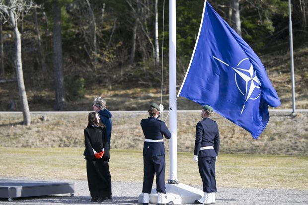 У Црној Гори подршка НАТО-у пала за 12 одсто