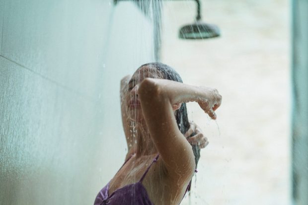 Зашто би требало да сачекамо 20 минута са туширањем после тренинга? Рутина коју би требало да применимо