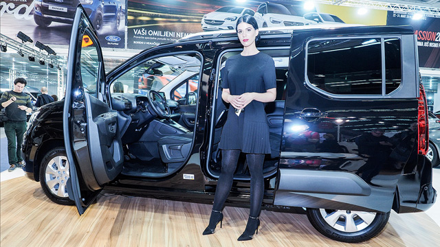 23.03.2019 ::: Opel na Međunarodnom salonu automobila u Beogradu 2019 - Novi Combo i sajamska akcija