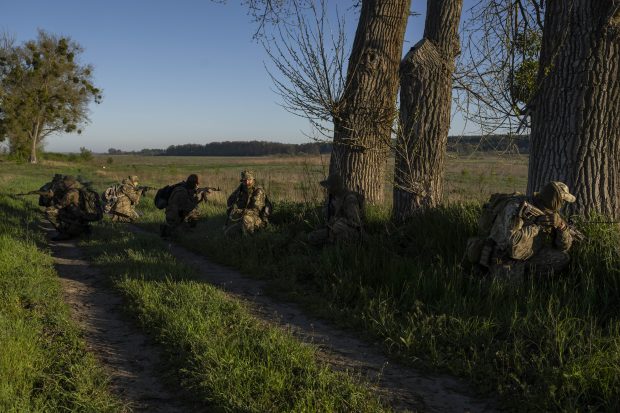 Украјина распоредила војнике у Запорожју, број жртава у Херсону порастао на 23
