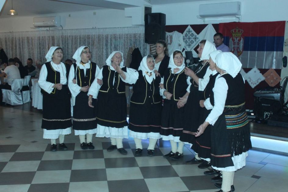 У АПАТИНУ ОДРЖАНО 24. КРАЈИШКО ВЕЧЕ