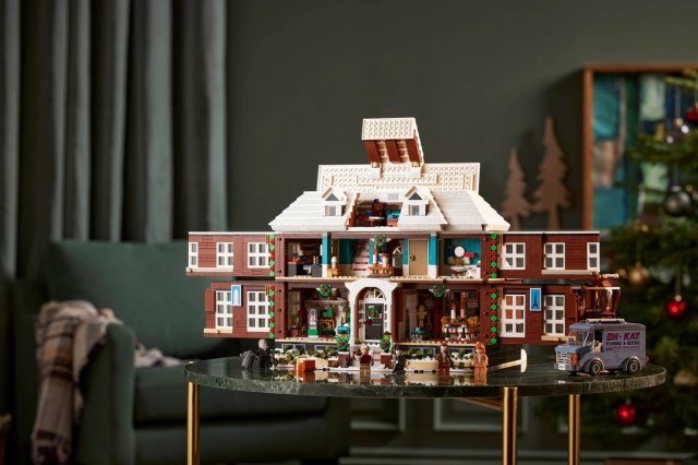 250 dolara za novogodišnju čaroliju - Lego kompanija napravila dizajn kuće iz kultnog filma