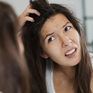 5 razloga zašto vas kosa svrbi nakon šamponiranja i kako to da rešite?