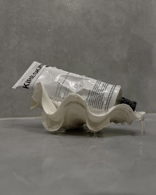 5 seruma za lice sa pirinčanom vodom – nikad nije bilo lakše postići glass skin efekat