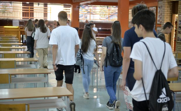 Школска година се завршава 6. јуна у свим школама у Србији