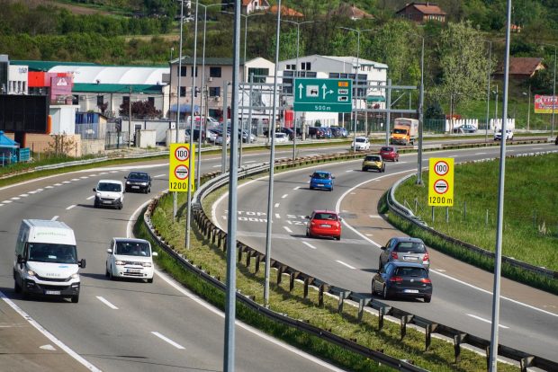 Без задржавања на рампама ауто-путева, камиони на Батровцима чекају 6 сати
