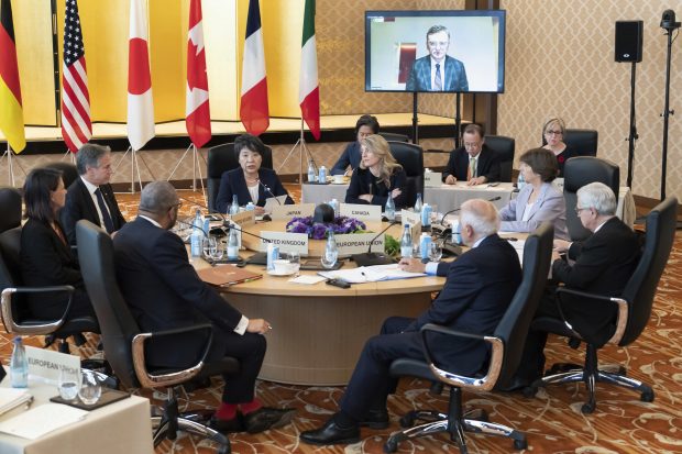 Г7 ће покушати да употреби замрзнуту руску имовину за помоћ Украјини