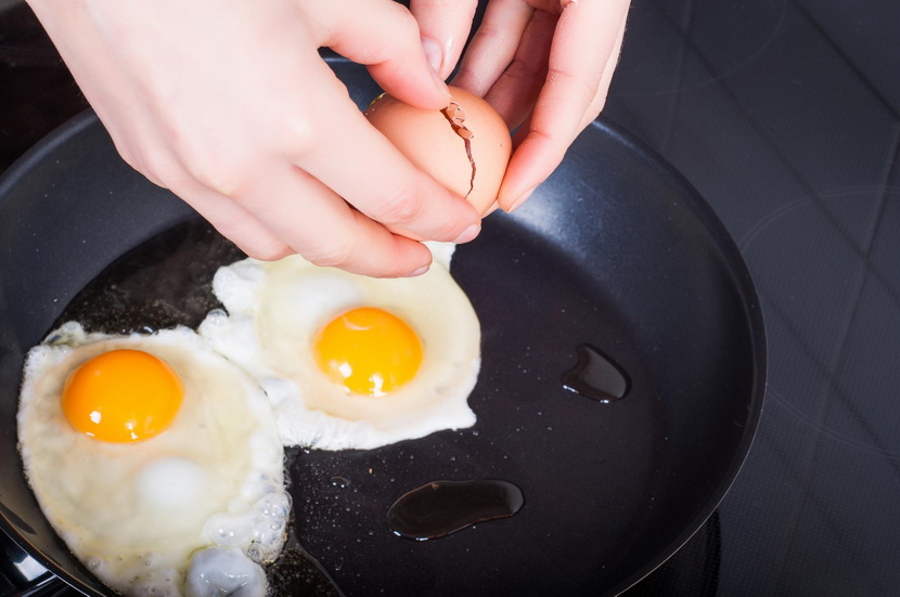 7 dana samo svako jutro jela 3 jajeta – i desilo se nešto NEZAMISLIVO