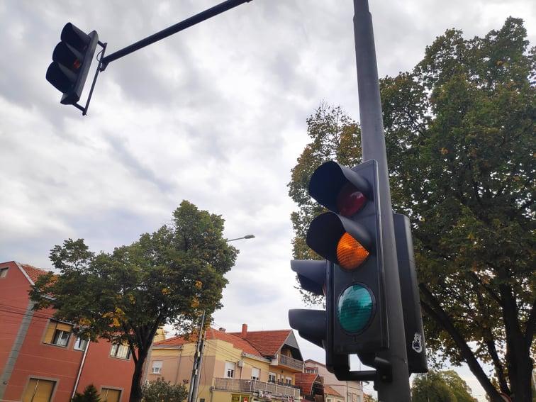 80 tajmera na semaforima uskoro u Nišu - odbrojavaju i čuvaju okolinu