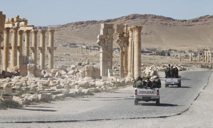 800-i legendarni puk čisti sve pred sobom u Palmiri