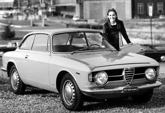 9. septembra 1963. predstavljen Alfa Romeo Giulia Sprint GT
