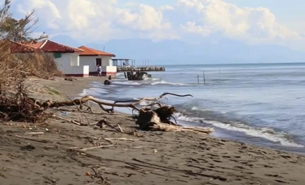 ADA BOJANA NESTAJE: Plaže na nekim mestima već nema, situacija alarmantna (VIDEO)