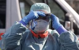 
					AFP: U svetu 22.000 mrtvih od korona virusa, 481.000 zaraženih 
					
									