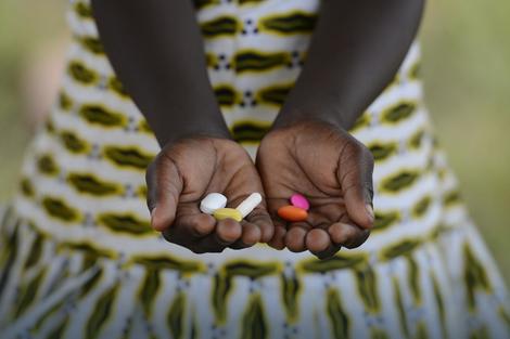 AFRIKA U ČUDU Dečak IZLEČEN OD HIV-a: Genetika ili ČUDESNA TERAPIJA?