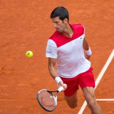 AKO NASTAVI SA LOŠIM PARTIJAMA: Novak možda i ne bude nosilac na Rolan Garosu, ali to nije sve (FOTO)