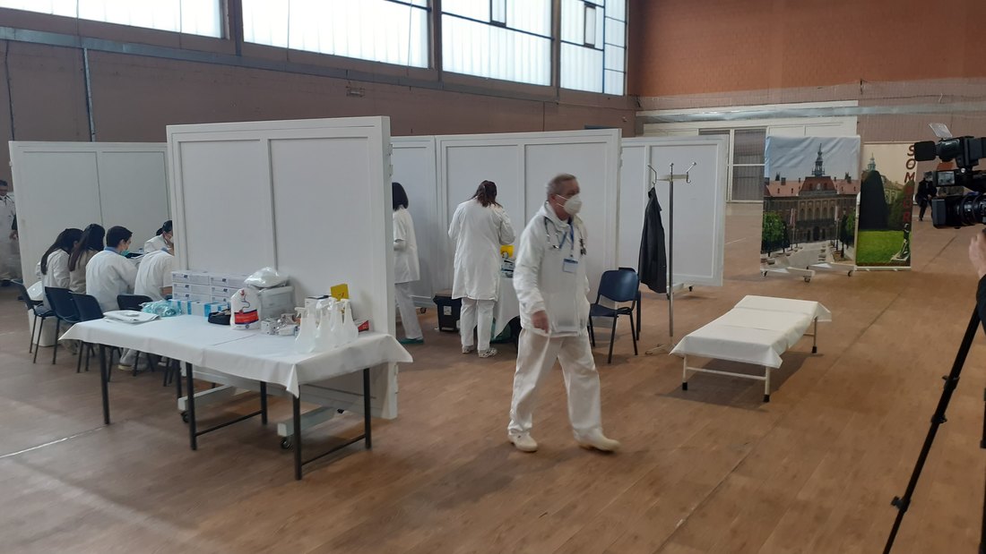 AKTUELNO: U Srbiji 2.809 novih slučajeva korona virusa, preminulo 14 osoba