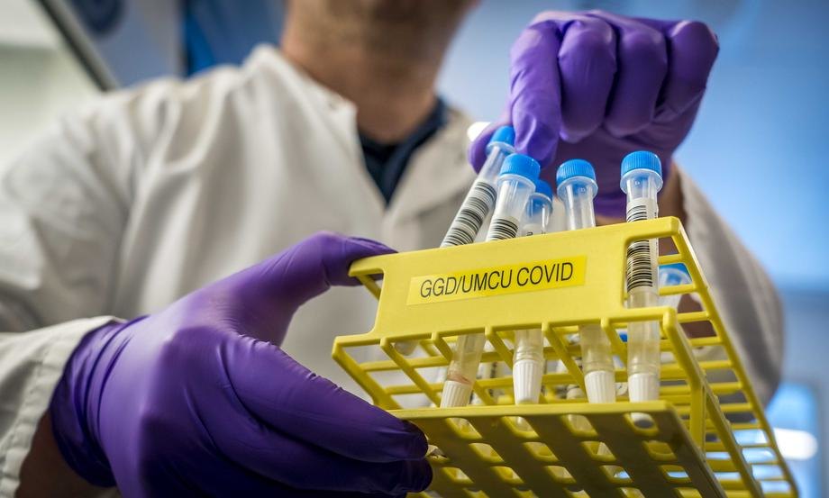 AKTUELNO: Nove 4 žrtve kovida, još 228 zaraženih koronavirusom