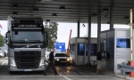 AMSS: Saobraćaj umeren, čekanje za kamione na Horgošu dva sata