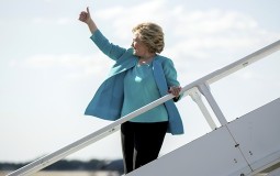 
					AP: Klinton nadomak ubedljive pobede 
					
									