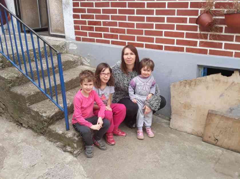 APEL: Pomozimo samohranoj majci iz Kuršumlije za Dan žena