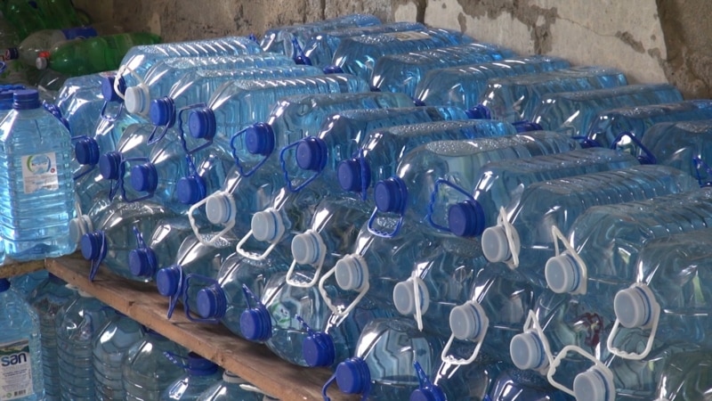 Agencija za hranu tvrdi da su učinjene nepravilnosti u analizi flaširane vode u BiH