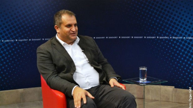 Ahmeti podneo ostavku; Deda: Tači ne može da pregovara