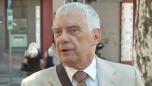 Akademik Kostić: Žandarm mi ispalio suzavac direktno u lice