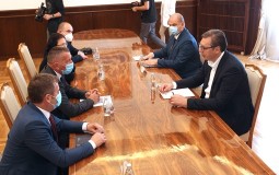 
					Albanci od Vučića tražili Ministarstvo lokalne samouprave i mesto pomoćnika ministra ekonomije 
					
									
