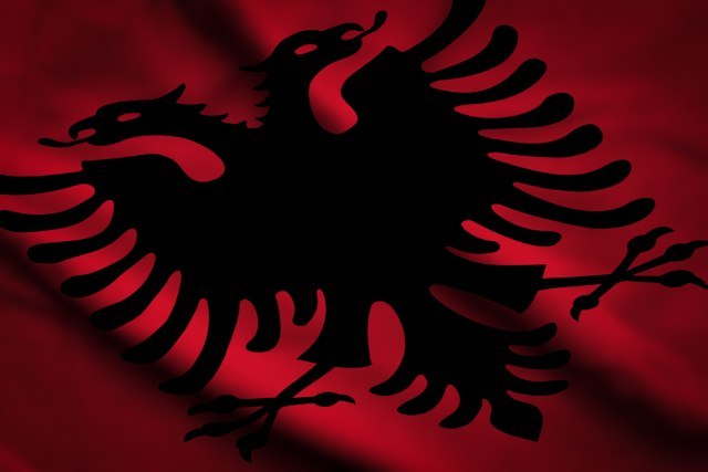 Albanci su uspeli na KiM, u S. Makedoniji i Crnoj Gori, ujediniće se. Ali, ima problem - zove se Vučić