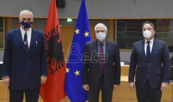 Albanija u Briselu pohvaljena zbog odlučnih reformi