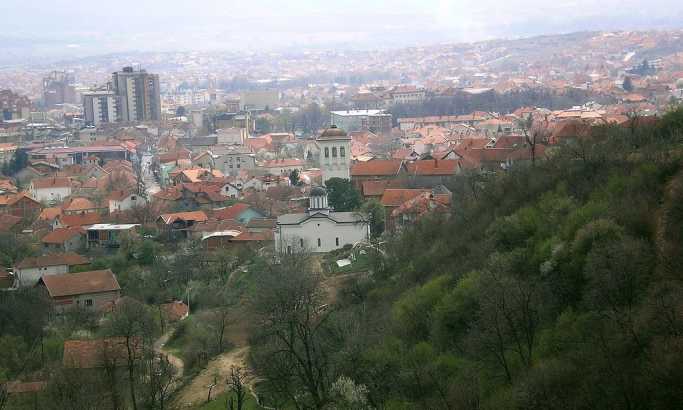 Albanska firma ponovo održava puteve u Vranju